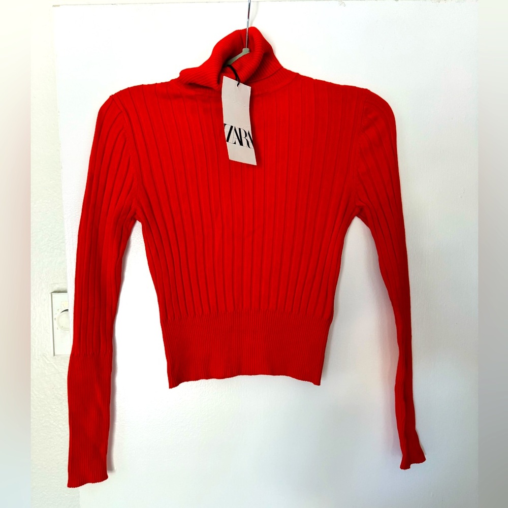 Zara Turtleneck Sweater Red NWT Sz. M